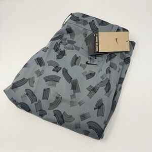 NWT Nike Dri-Fit Golf/Dress Shorts Men's Gray/Black/Smoke Sz. 33/34